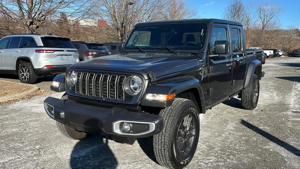 new 2024 Jeep Gladiator car, priced at $46,291