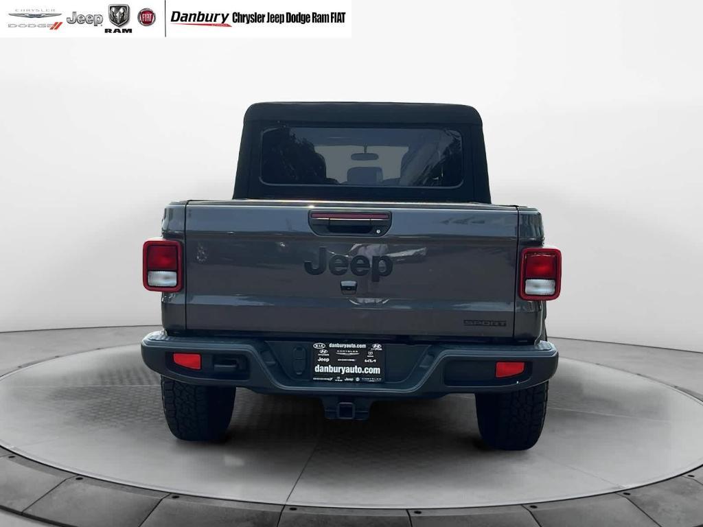used 2021 Jeep Gladiator car, priced at $34,326