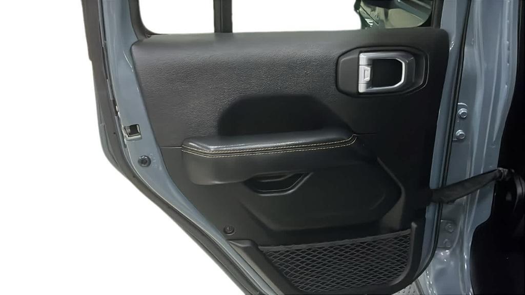 used 2021 Jeep Wrangler Unlimited car, priced at $37,994