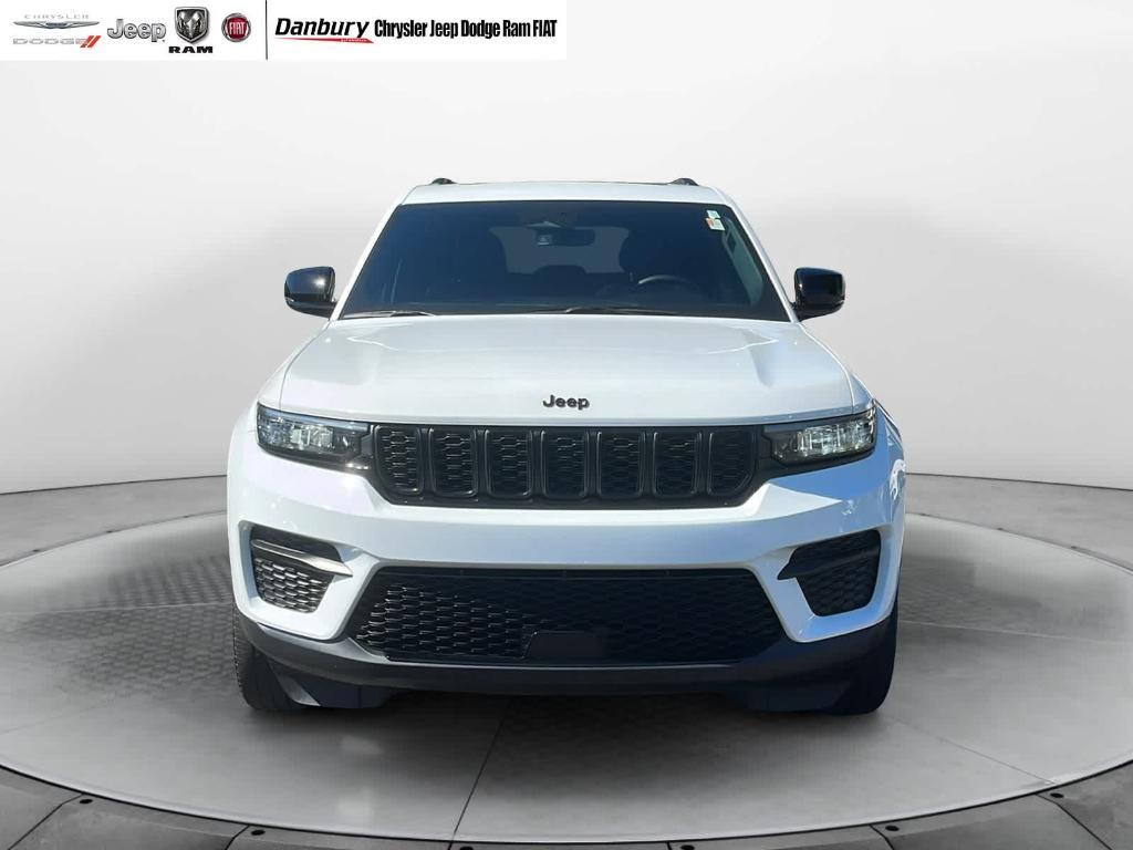 used 2023 Jeep Grand Cherokee car, priced at $33,446