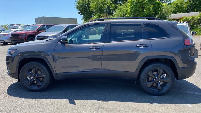 new 2023 Jeep Cherokee car, priced at $37,694