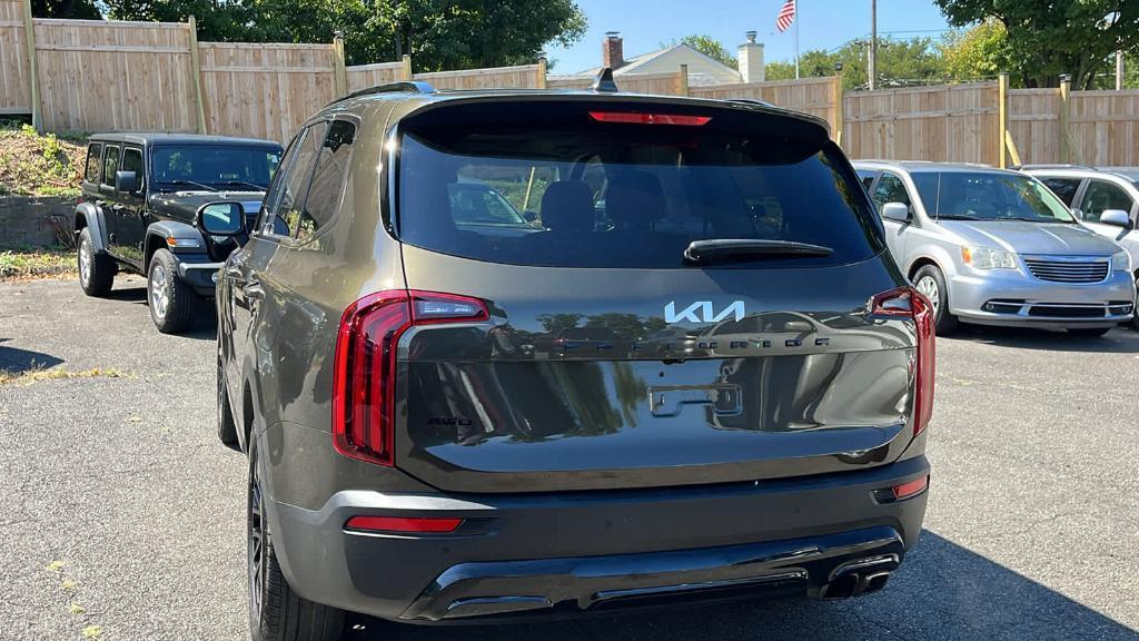 used 2022 Kia Telluride car, priced at $38,329