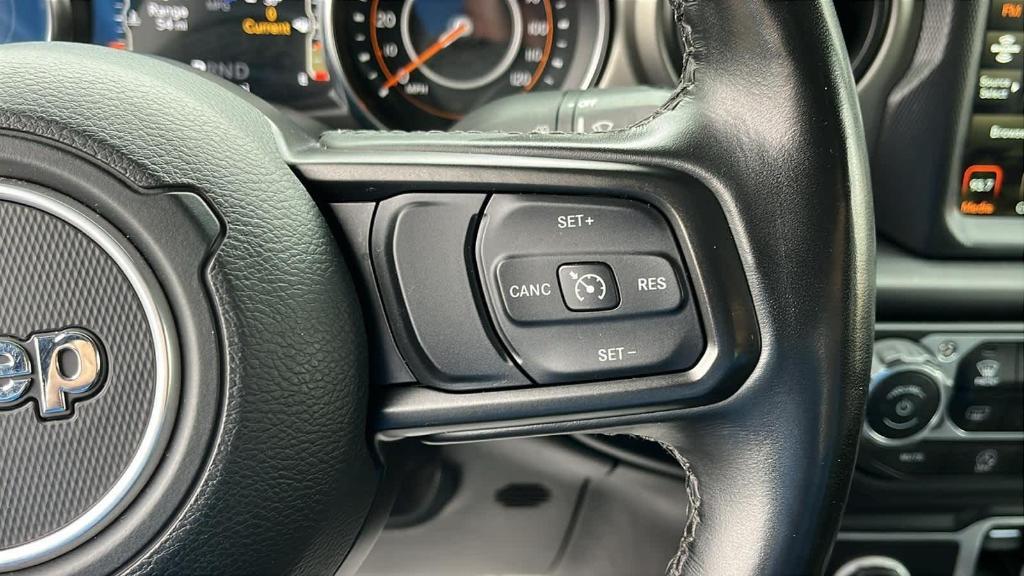used 2021 Jeep Gladiator car, priced at $31,904