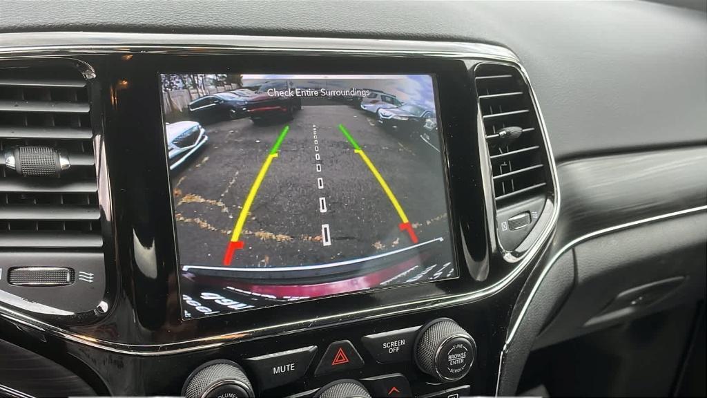 used 2020 Jeep Grand Cherokee car, priced at $21,544