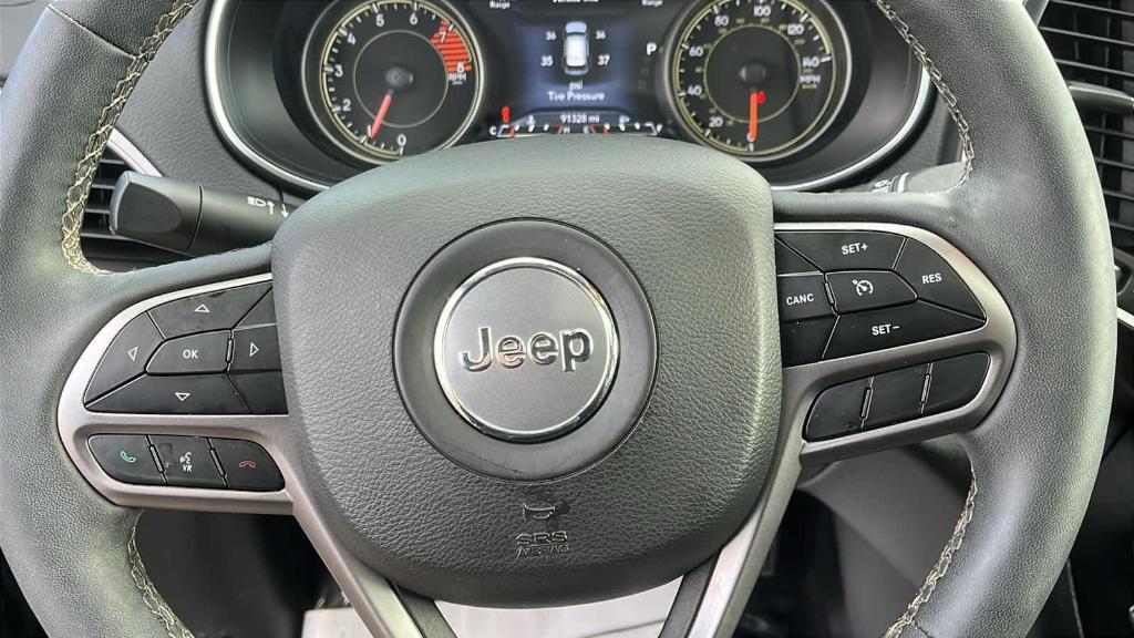 used 2022 Jeep Cherokee car, priced at $19,448