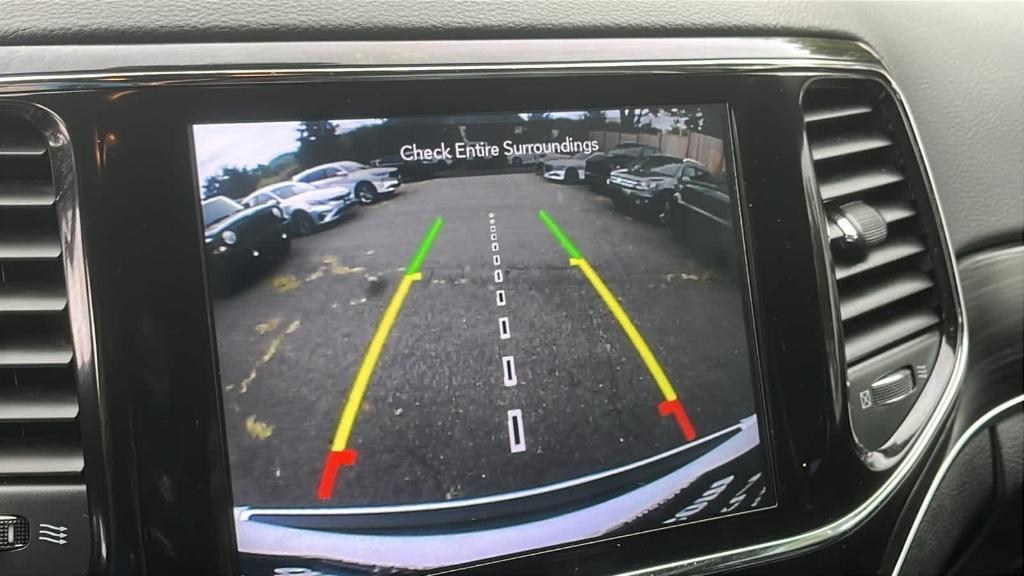 used 2022 Jeep Grand Cherokee WK car, priced at $18,549