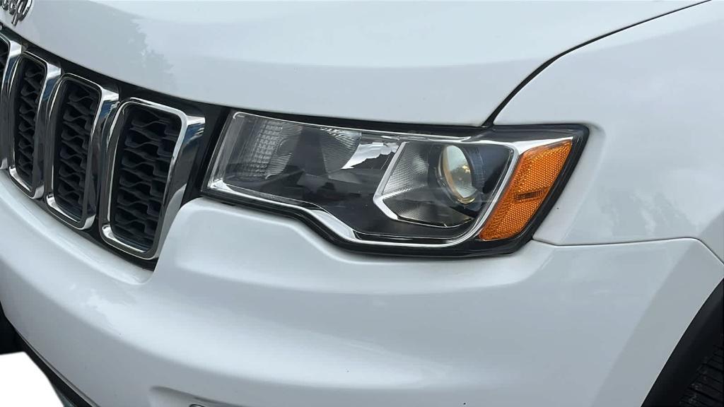 used 2022 Jeep Grand Cherokee WK car, priced at $18,549