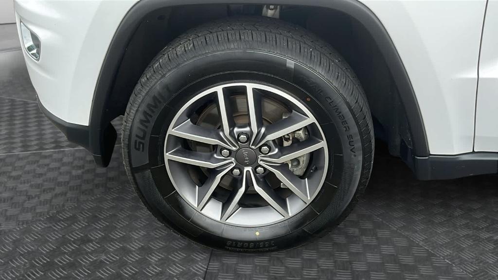 used 2022 Jeep Grand Cherokee WK car, priced at $18,549