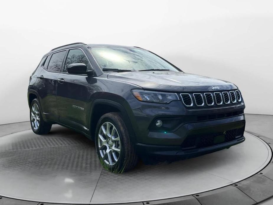 new 2024 Jeep Compass car, priced at $29,984