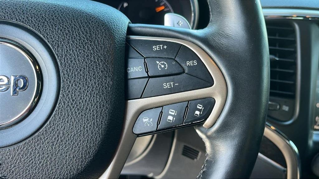 used 2014 Jeep Grand Cherokee car, priced at $10,486