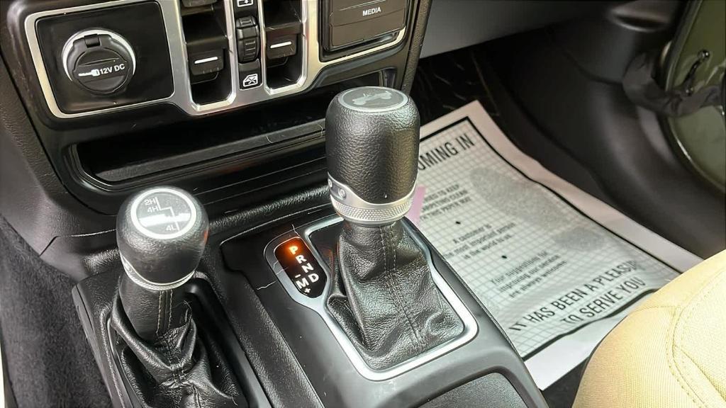 used 2022 Jeep Wrangler Unlimited car, priced at $31,736