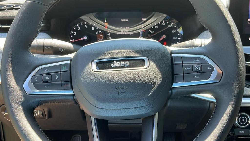 new 2024 Jeep Compass car, priced at $35,551