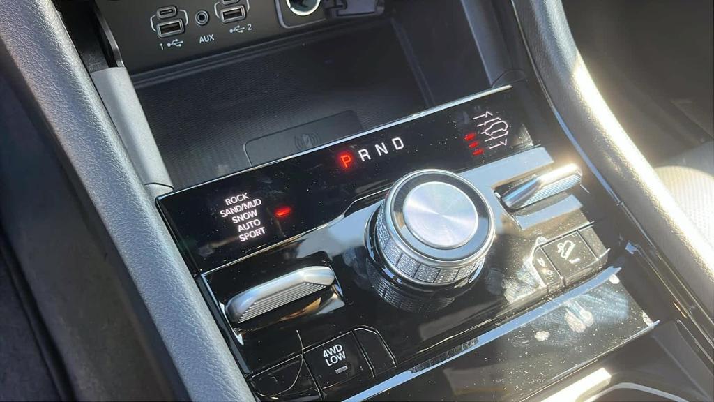 new 2025 Jeep Grand Cherokee car, priced at $65,065