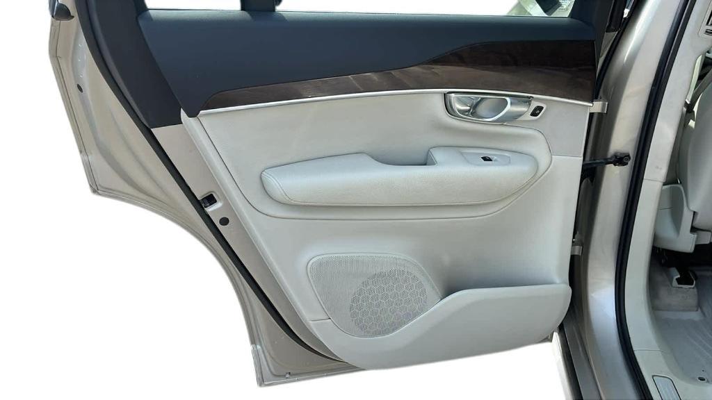 used 2016 Volvo XC90 car, priced at $12,939