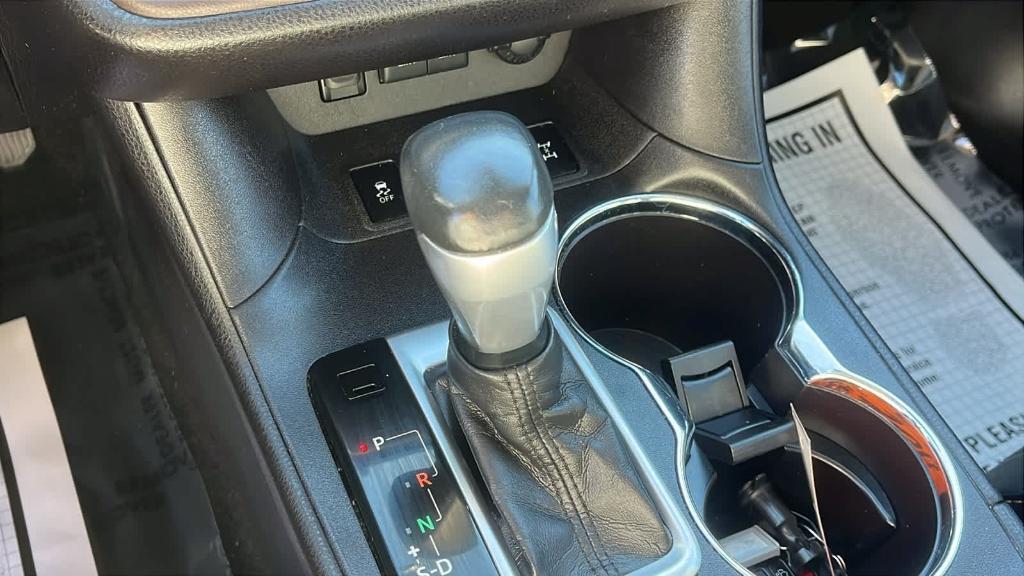 used 2017 Toyota Highlander car, priced at $17,972