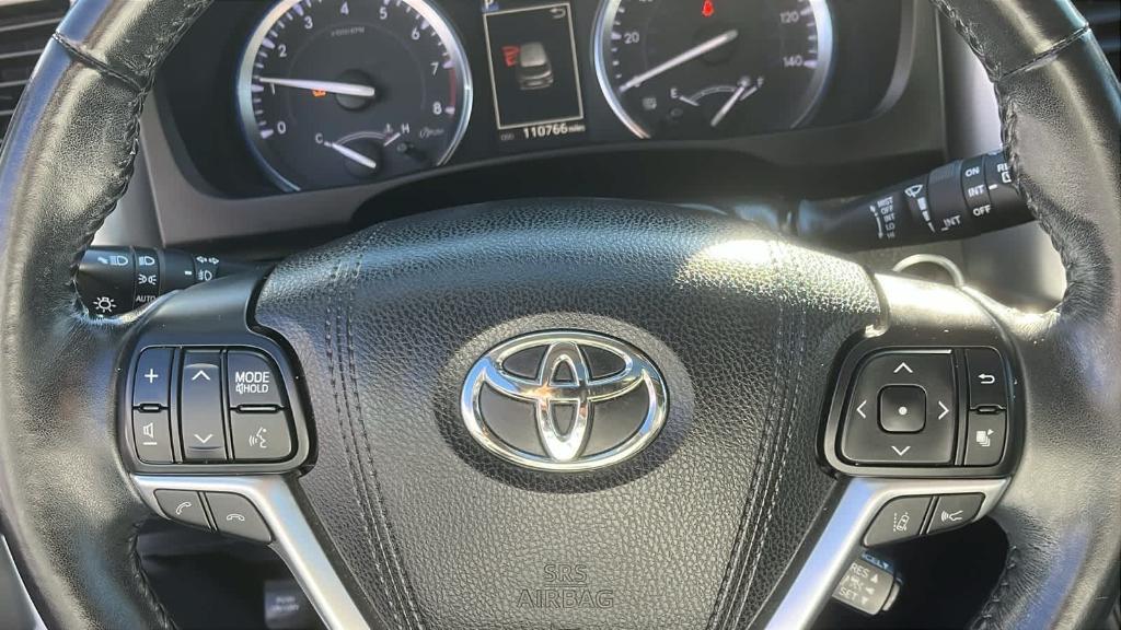 used 2017 Toyota Highlander car, priced at $17,972