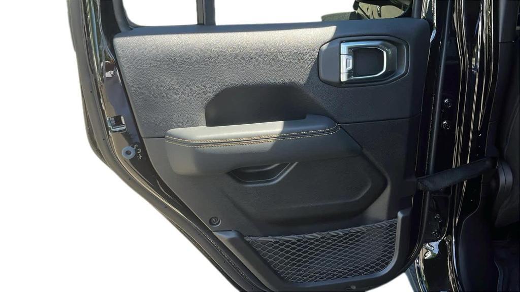 new 2025 Jeep Wrangler car, priced at $62,500