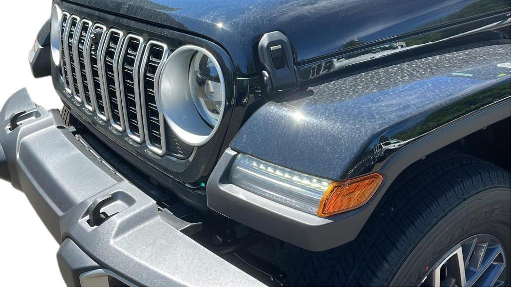 new 2025 Jeep Wrangler car, priced at $62,500