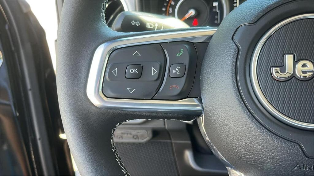 new 2025 Jeep Wrangler car, priced at $62,500