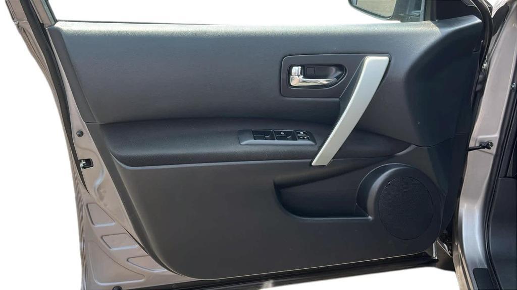 used 2013 Nissan Rogue car, priced at $3,937