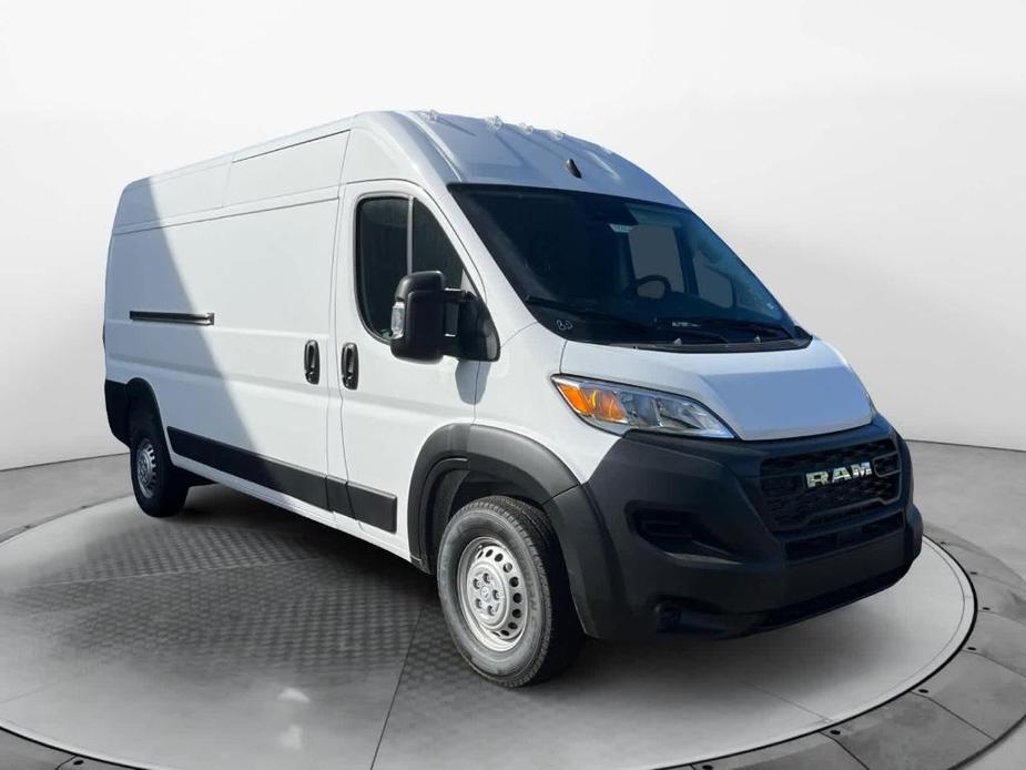 new 2024 Ram ProMaster 2500 car, priced at $49,357