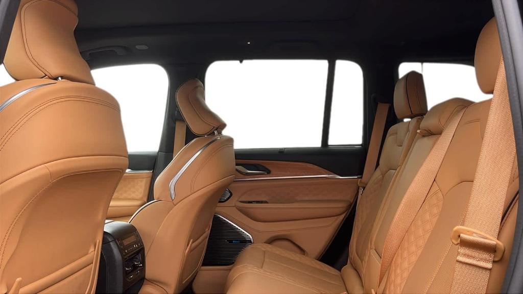 used 2022 Jeep Grand Cherokee car, priced at $44,533