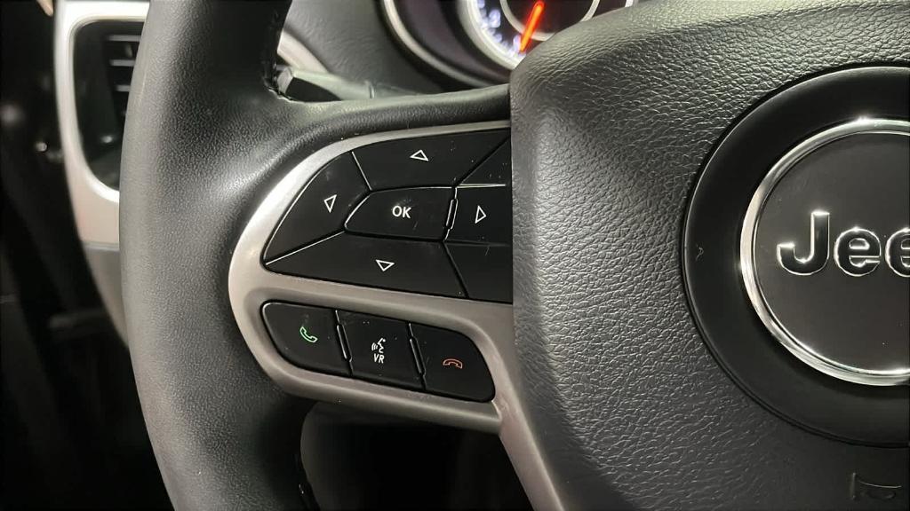 used 2022 Jeep Cherokee car, priced at $19,969