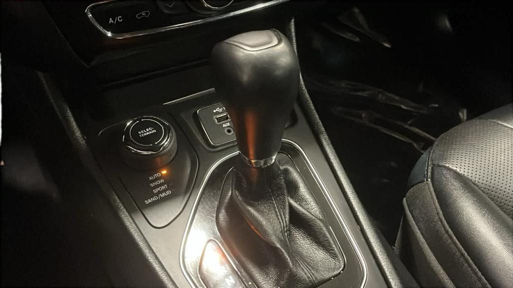 used 2022 Jeep Cherokee car, priced at $19,969