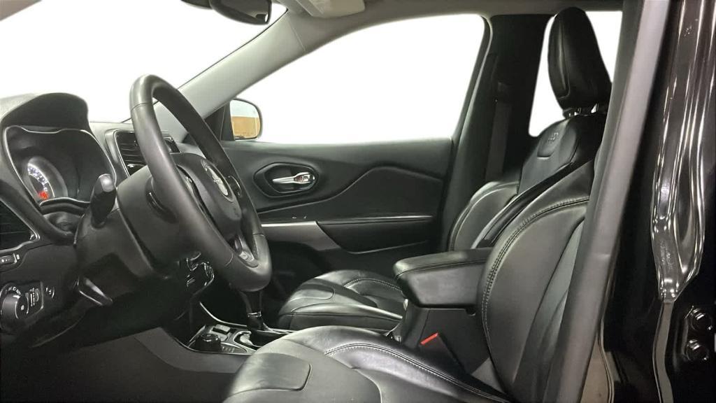 used 2022 Jeep Cherokee car, priced at $19,969