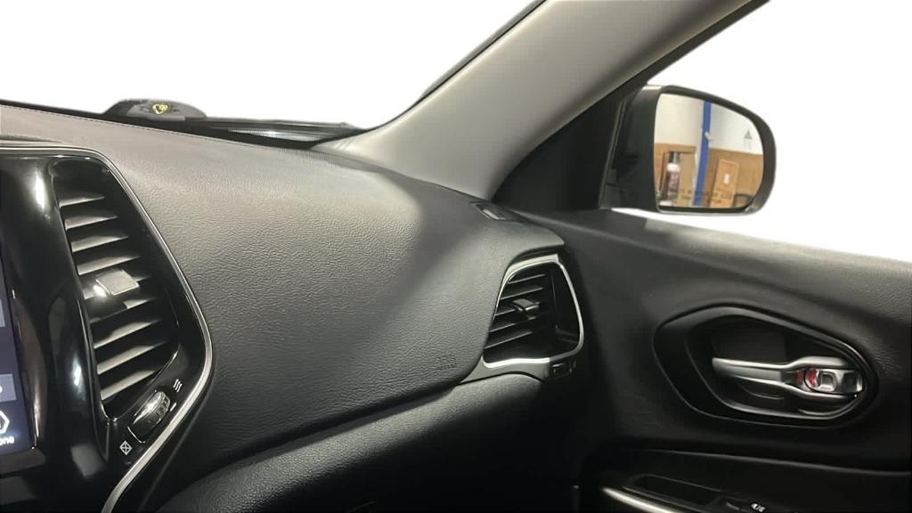 used 2022 Jeep Cherokee car, priced at $19,969