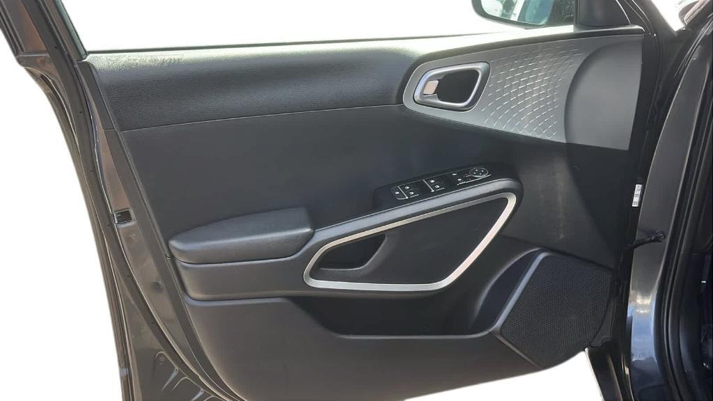 used 2023 Kia Soul car, priced at $17,328