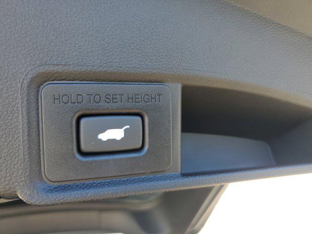 used 2025 Acura RDX car, priced at $48,989