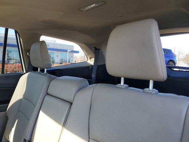 used 2016 Honda Pilot car, priced at $17,989