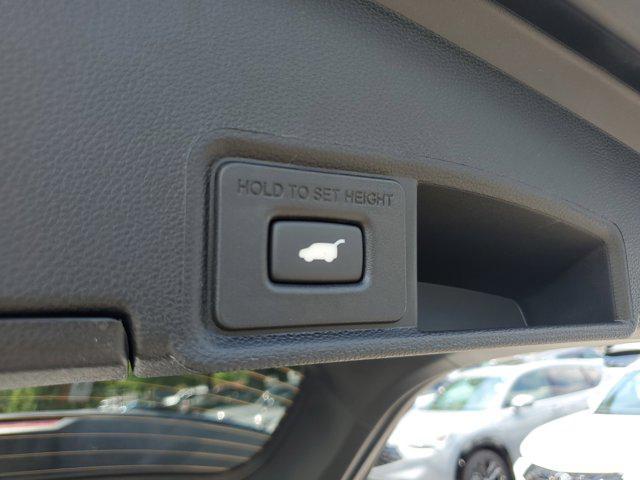 new 2025 Acura RDX car, priced at $49,250