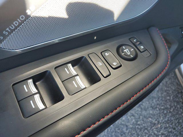 used 2023 Acura RDX car, priced at $39,998