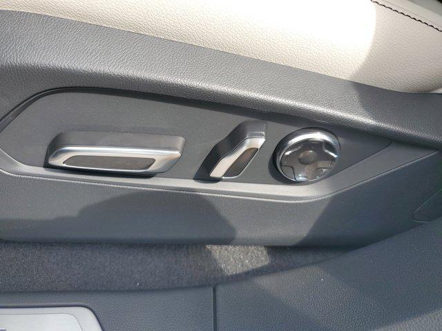 new 2025 Acura RDX car, priced at $46,650