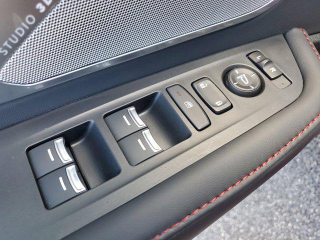 used 2023 Acura RDX car, priced at $39,998