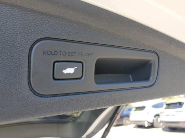 new 2026 Acura MDX car, priced at $61,350