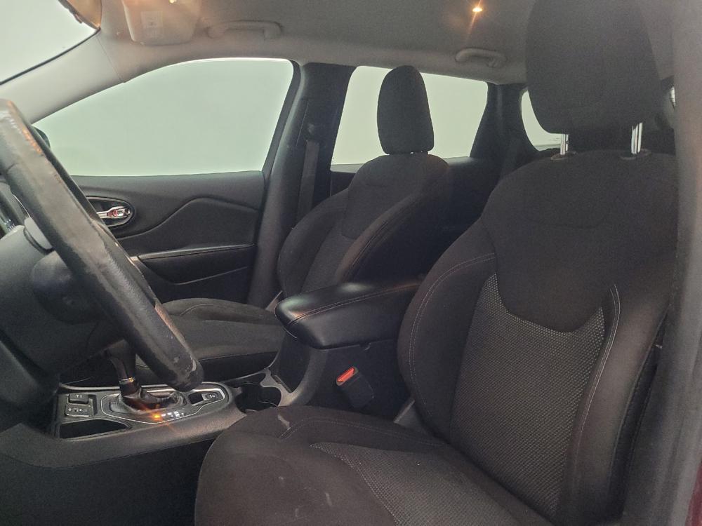 used 2019 Jeep Cherokee car, priced at $16,295