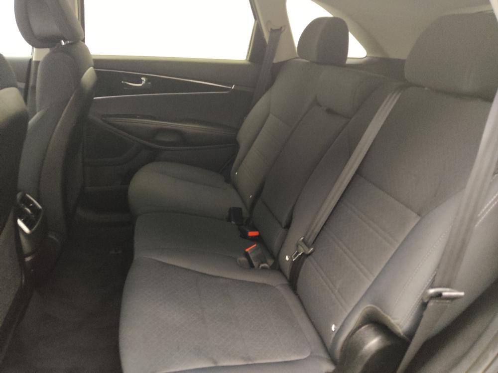 used 2016 Kia Sorento car, priced at $15,395