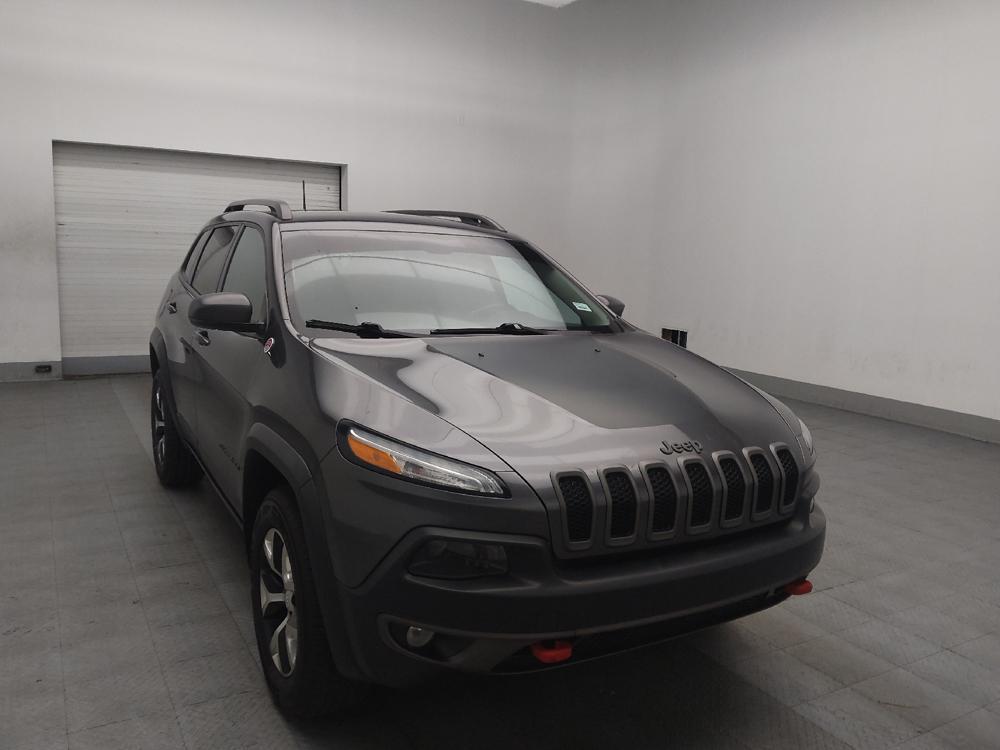 used 2018 Jeep Cherokee car, priced at $19,395