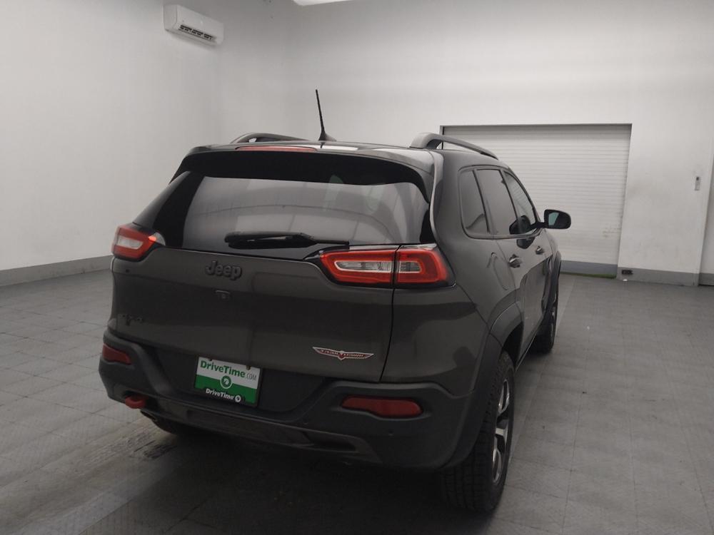 used 2018 Jeep Cherokee car, priced at $19,395