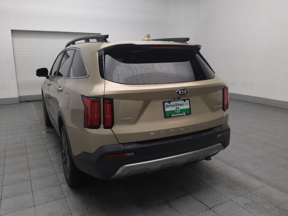 used 2021 Kia Sorento car, priced at $29,295