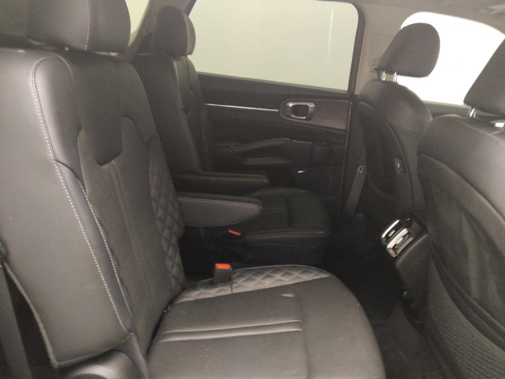 used 2021 Kia Sorento car, priced at $29,295