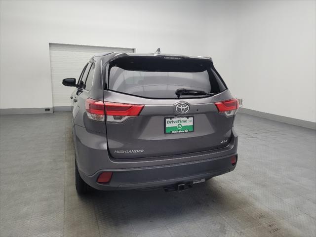 used 2019 Toyota Highlander car, priced at $27,795