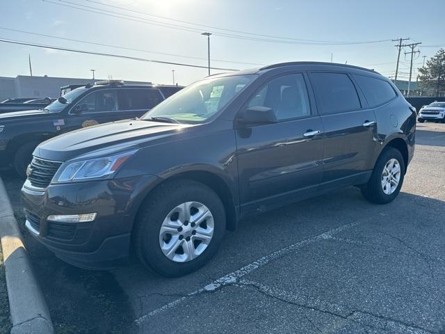 used 2015 Chevrolet Traverse car, priced at $9,499