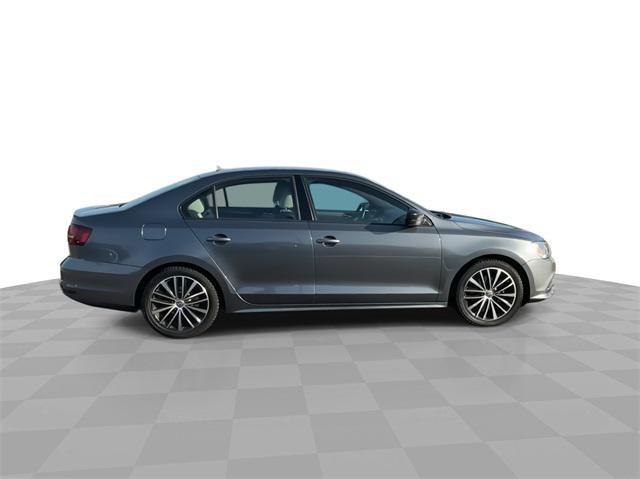 used 2016 Volkswagen Jetta car, priced at $11,399