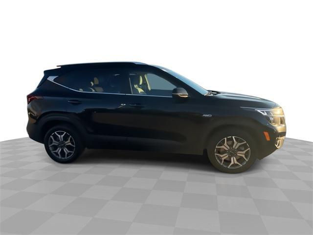 used 2022 Kia Seltos car, priced at $16,975