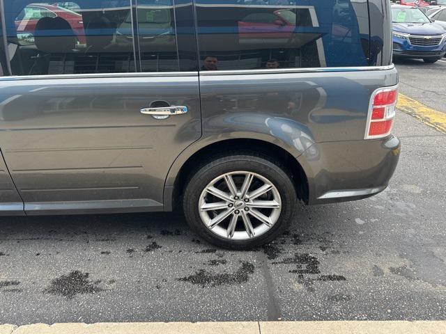 used 2018 Ford Flex car, priced at $9,999