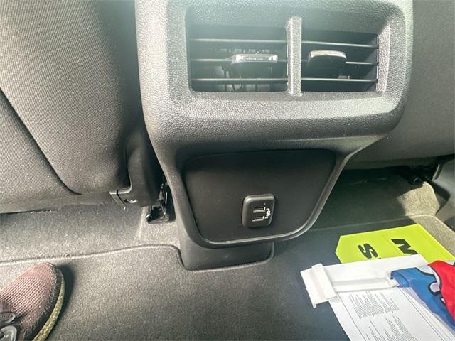 used 2021 Chevrolet Equinox car, priced at $18,599